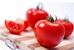 番茄去皮的小妙招及挑选新鲜番茄的方法