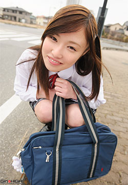 [Girlz-High] 日本学生妹夏希ゆの校服美女图片 NO.385