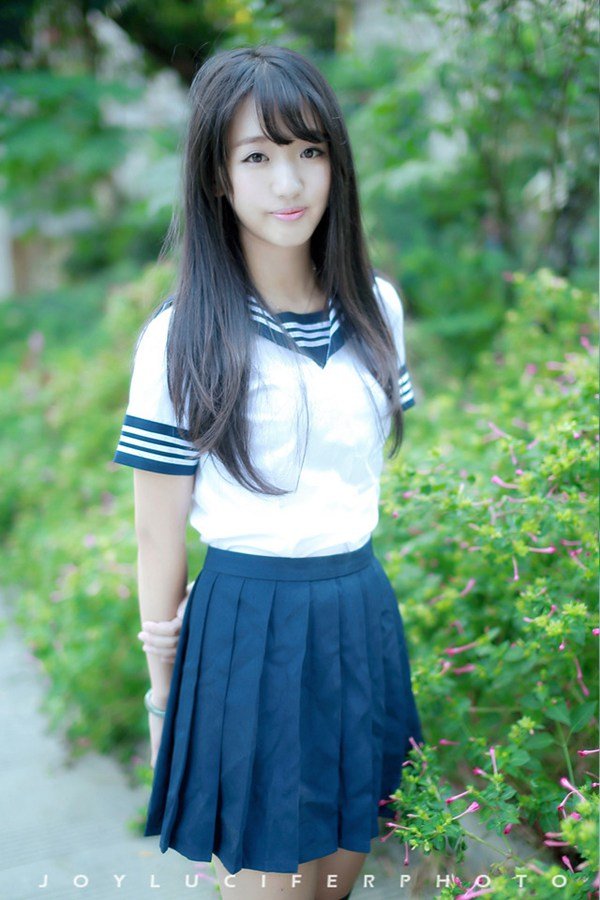 清纯的日本校花短裙极致诱惑亚洲美女摄影艺术写真图片