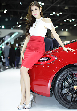 [美女写真] 2015韩国国际车展ShowGirl崔星雅